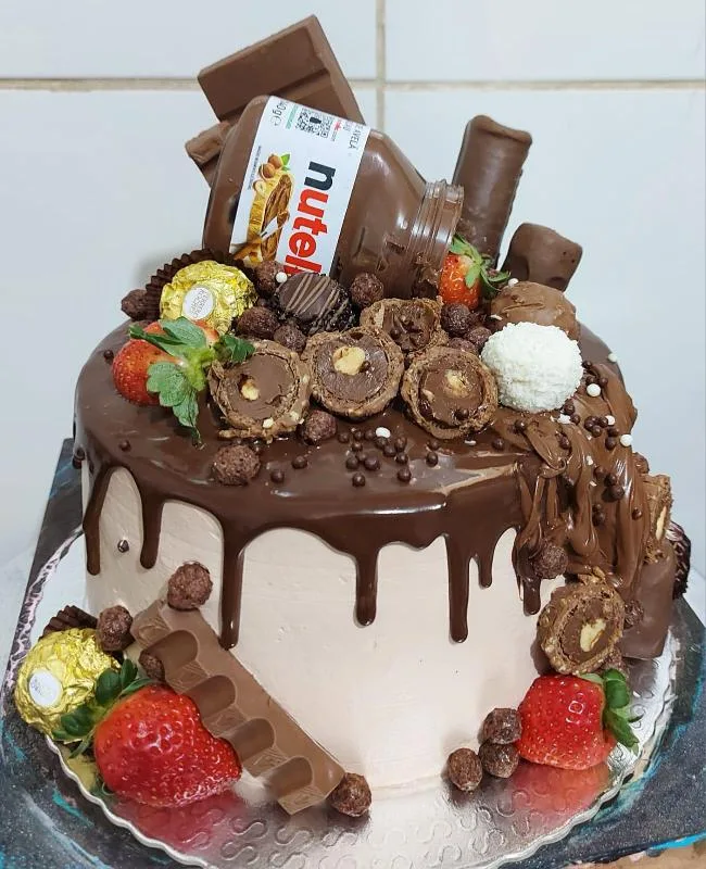 Bolo com recheio de Nutella