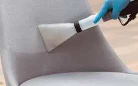 Higienização de cadeiras