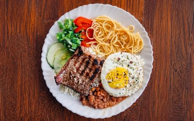 Bife a Cavalo