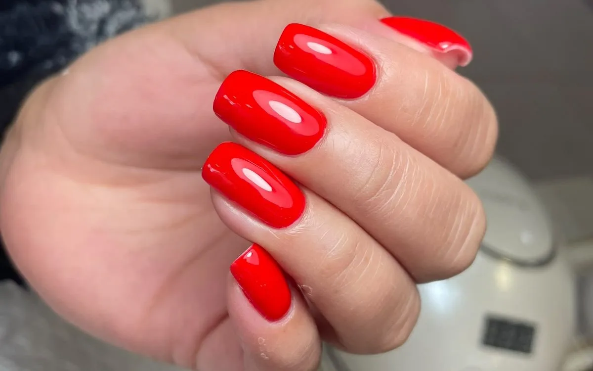 Manicure & Pedicure
